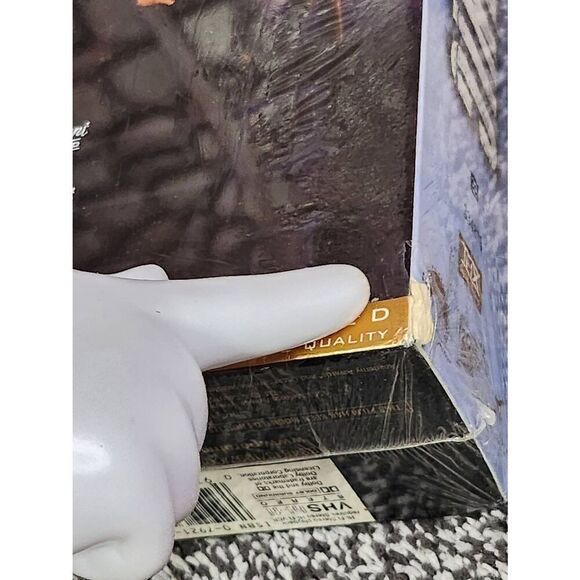 Titantic VHS Sealed - Picture 5 of 6